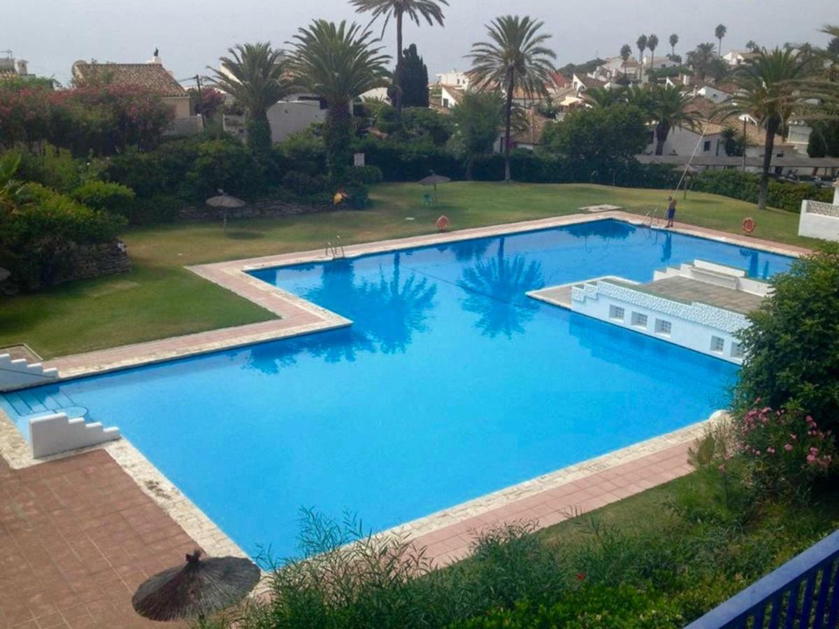 Apartamento A 10 Metros Playa Appartement Estepona Buitenkant foto